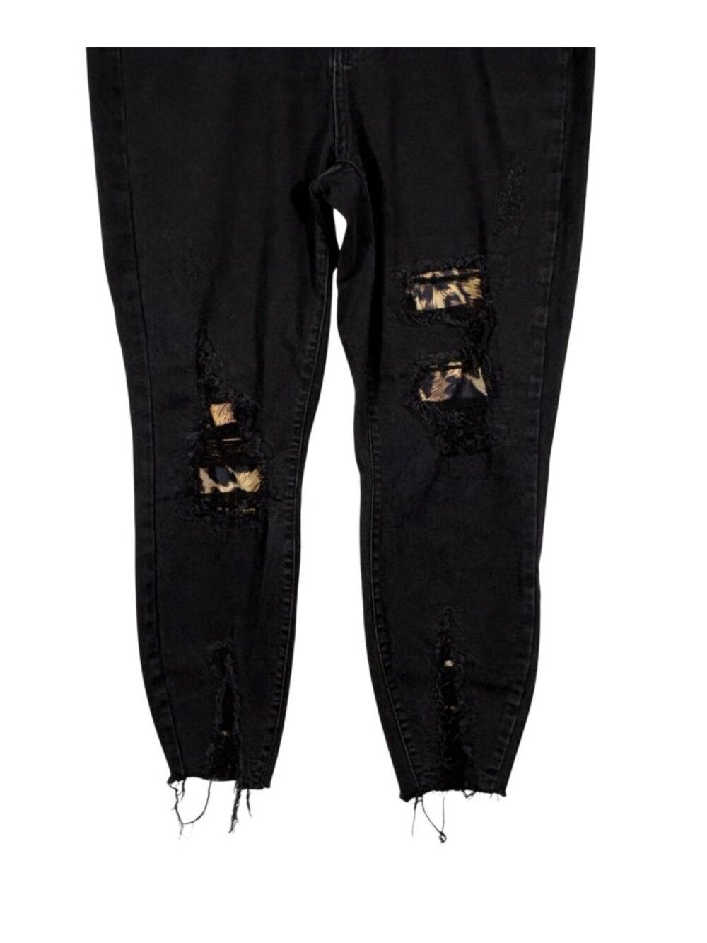 Judy Blue Mid Rise Distressed Leopard Patch Skinny Jeans Size 14W - Picture 5 of 10